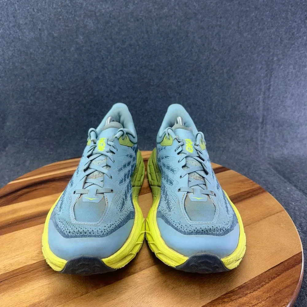 Hoka One One hoka speedgoat